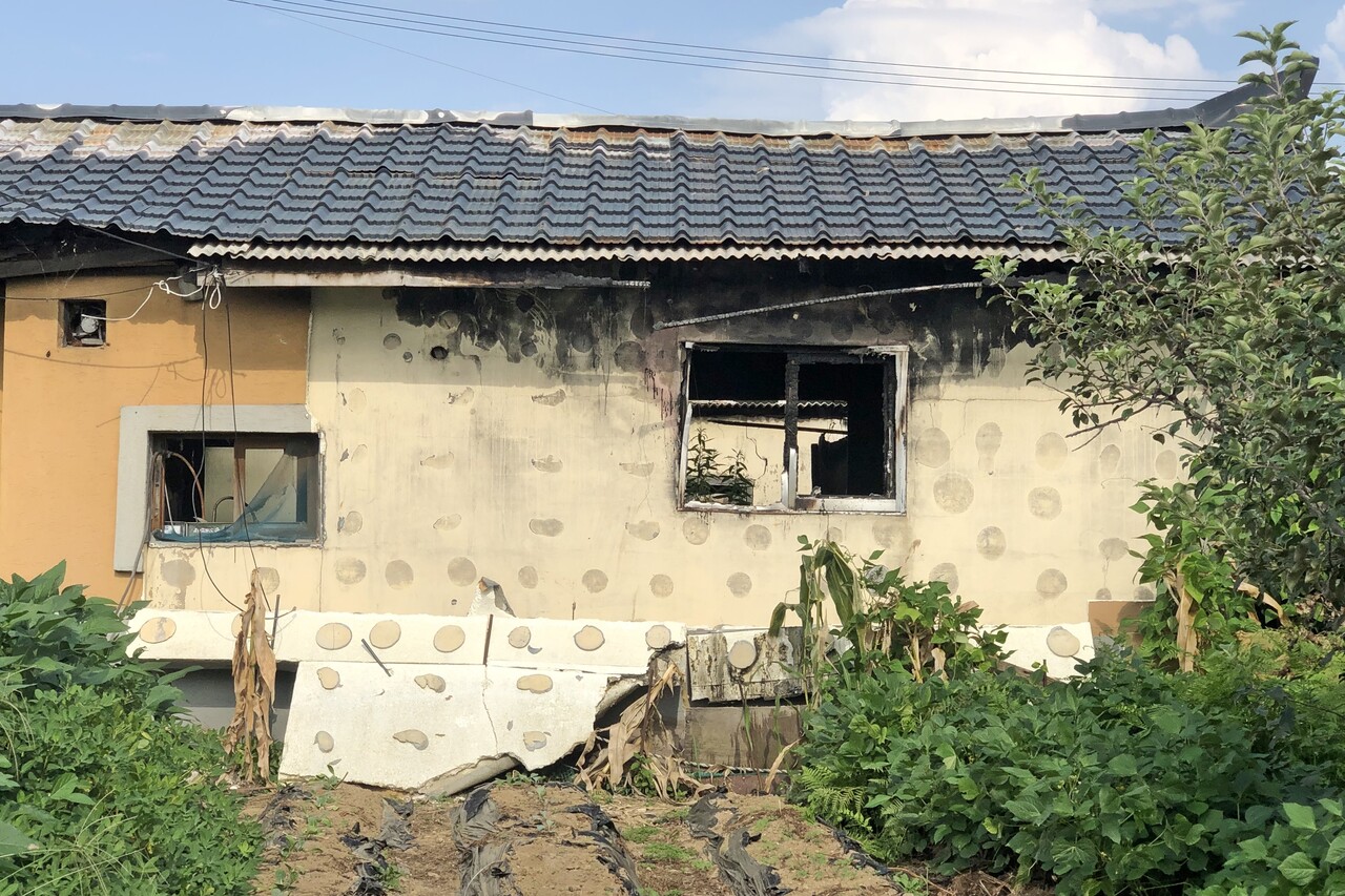 제천시 영서동에 있는 화재로 방치된 빈집. 김다연 기자