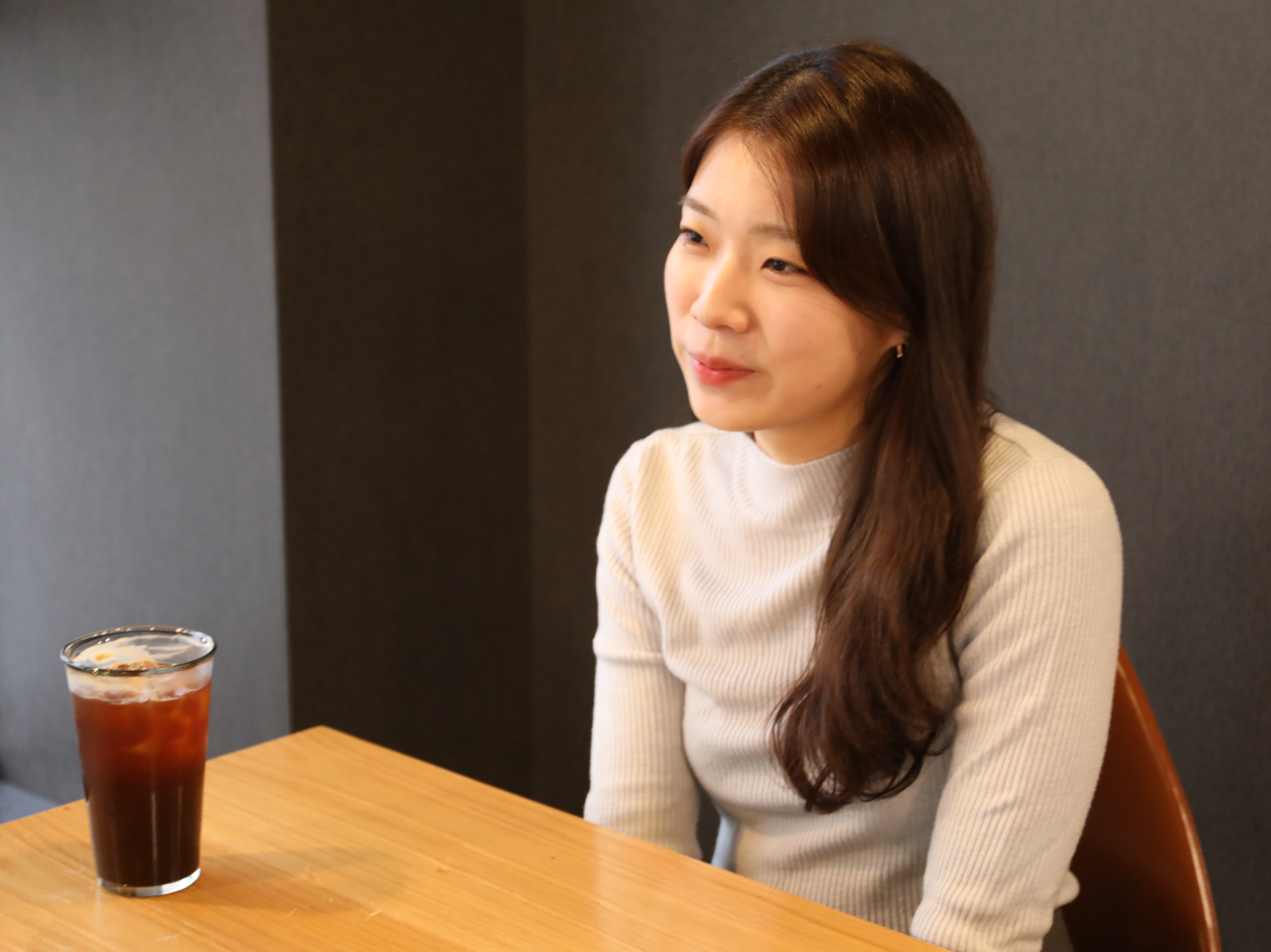 최인혜 대표가 지난 23일 서울 종로구 혜화동의 카페에서 단비뉴스와 인터뷰하고 있다. 박세은 기자