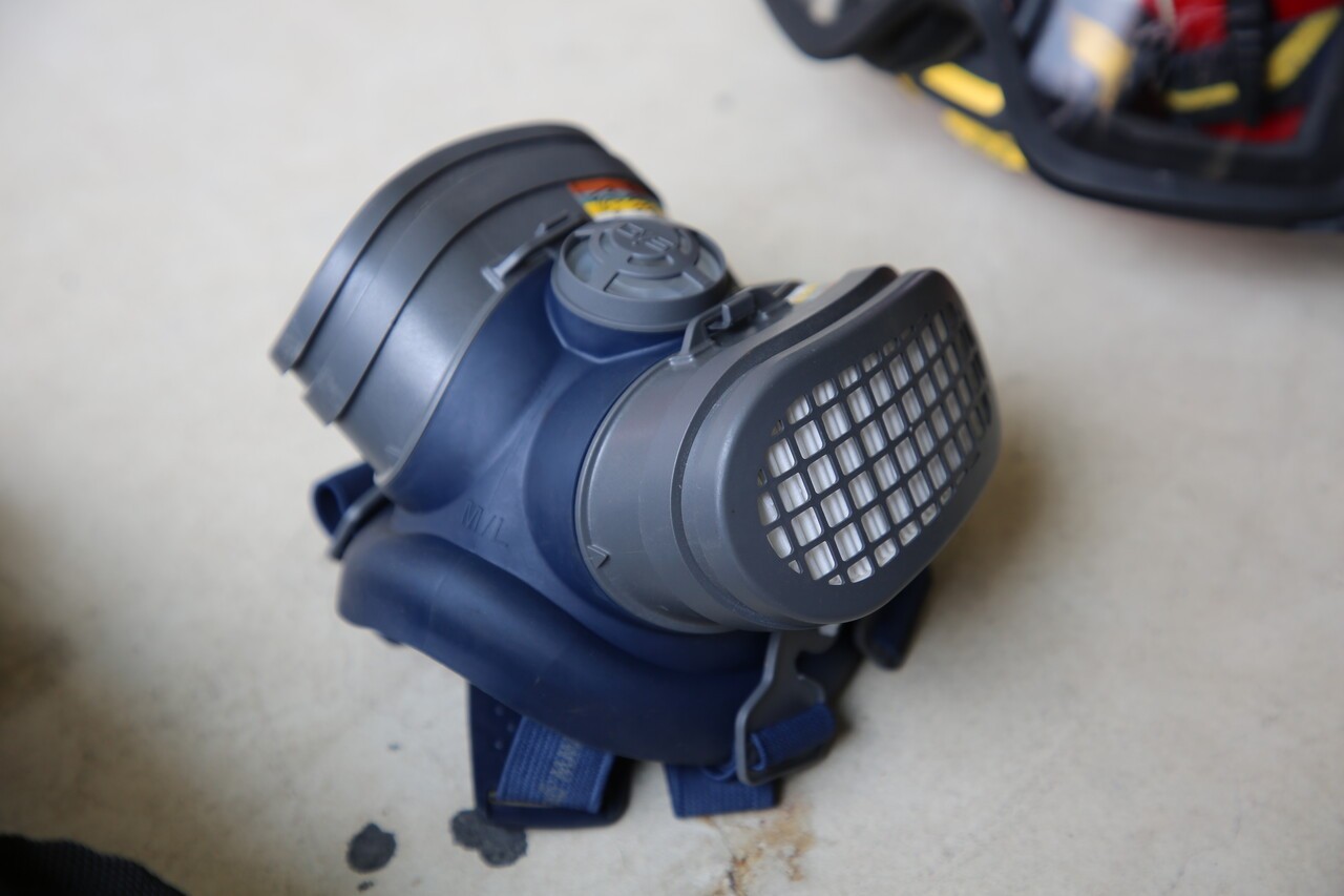 산불재난특수진화대원이 사용하는 방진·방독 마스크 김여진 기자