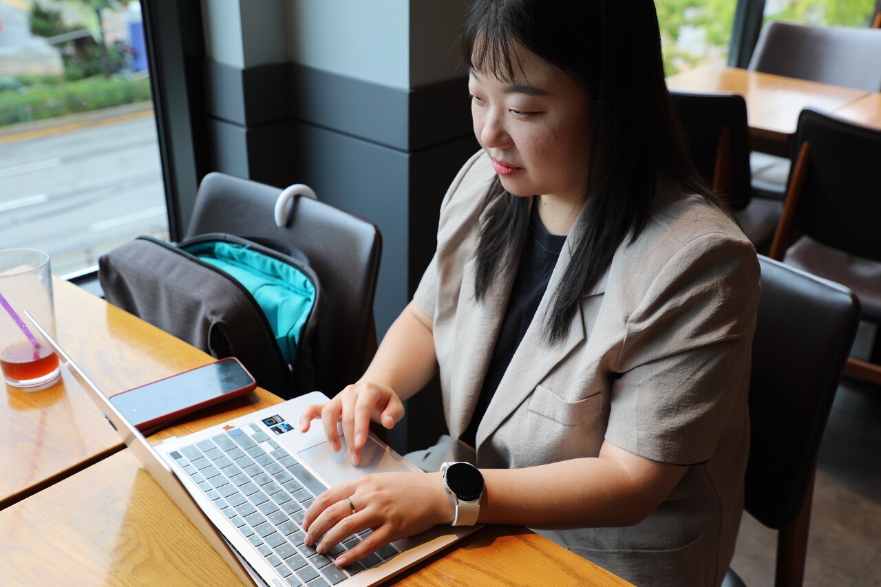 단비뉴스는 지난달 17일, 경기도 수원시에 있는 한 카페에서 경기일보 이연우 기자를 만났다. 전설 기자